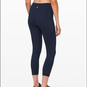 Lululemon All The Right Places 2 in Black